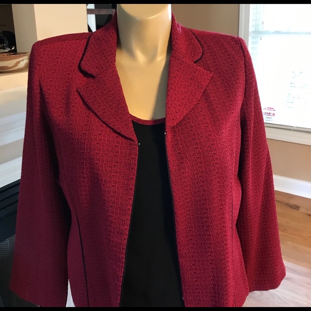 Miss Dorby Vintage Jacket and Top Size 18